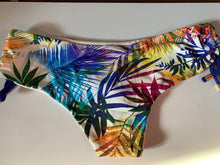 Load image into Gallery viewer, Estivo Bora Hipster - Size S ( 2 - 6) Left! Was $69, now $5!