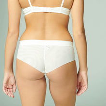 Load image into Gallery viewer, Simone Perele Wish Boyshort
