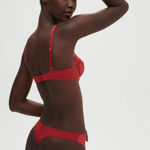 Load image into Gallery viewer, Simone Perele Saga Thong
