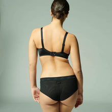 Load image into Gallery viewer, Simone Perele Wish Boyshort
