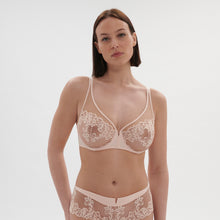 Load image into Gallery viewer, Simone Perele Saga Sheer Plunge
