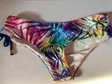 Load image into Gallery viewer, Estivo Bora Hipster - Size S ( 2 - 6) Left! Was $69, now $5!
