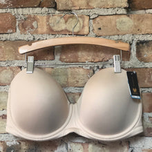 Load image into Gallery viewer, Wacoal Red Carpet Strapless - 40DD (38F), &amp; 44D (42E) left! Was $68, now $10!
